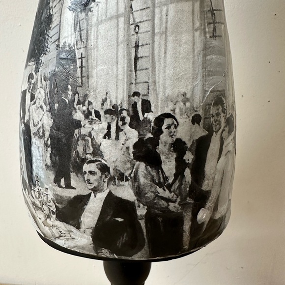 Small hand painted mannequin - Picture 4 of 7